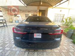 تۆیۆتا کامری